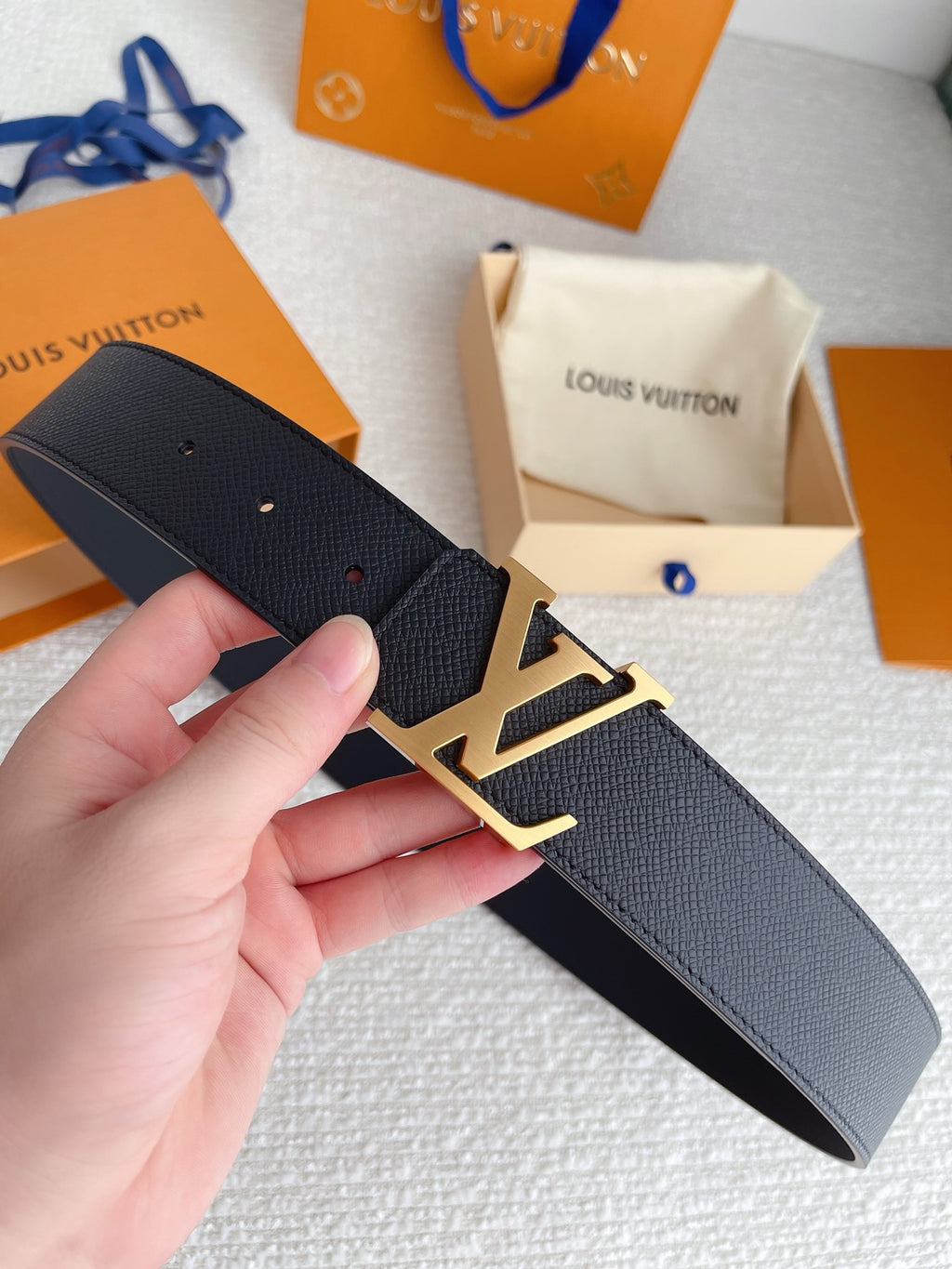 LV Belts Style 04