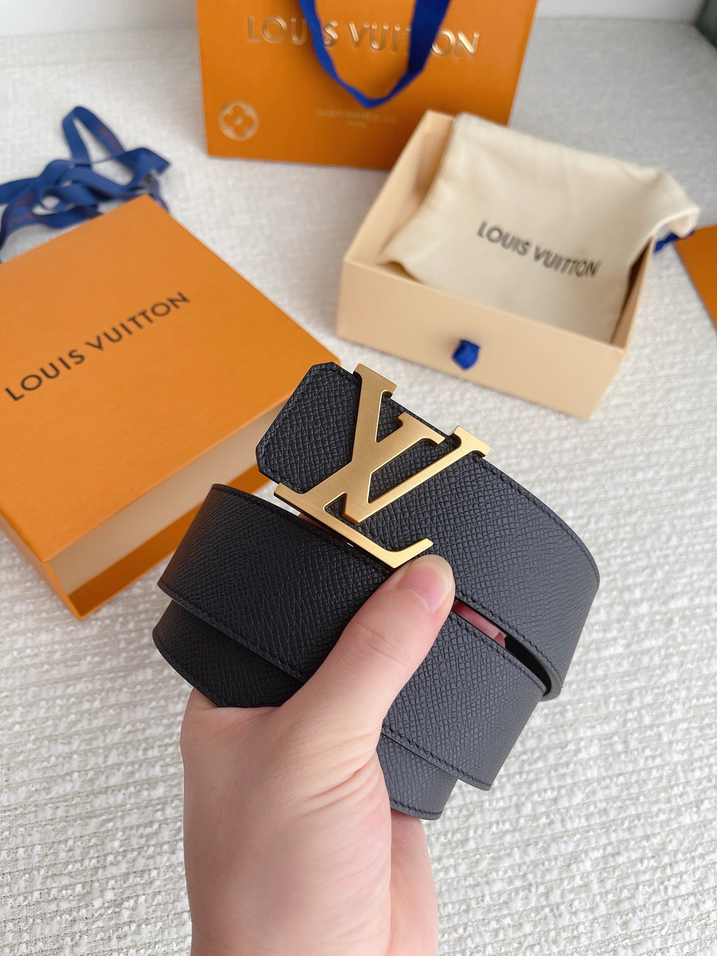 LV Belts Style 04