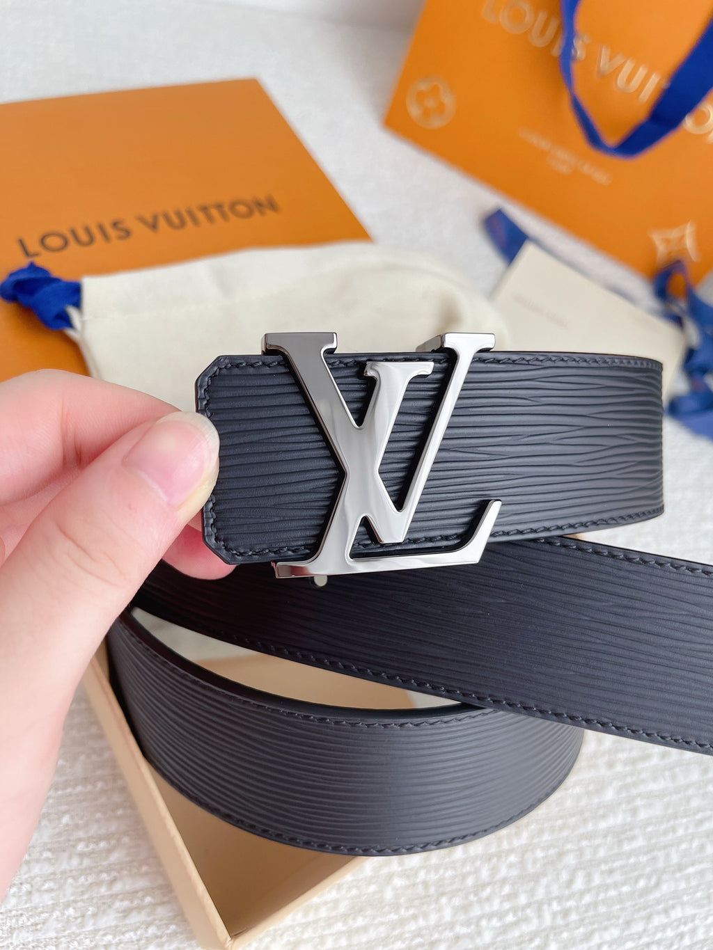 LV Belts Style 05