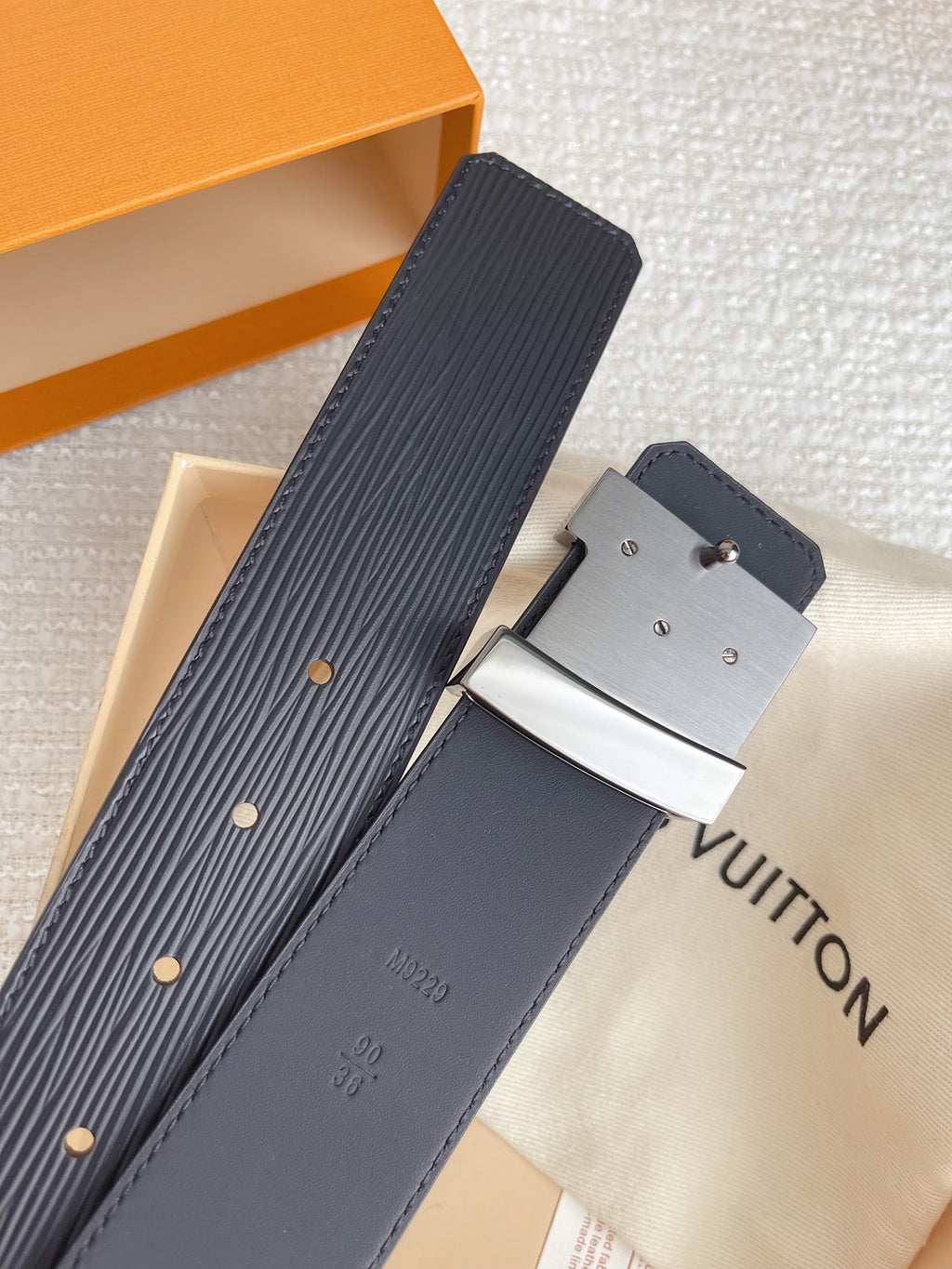 LV Belts Style 05