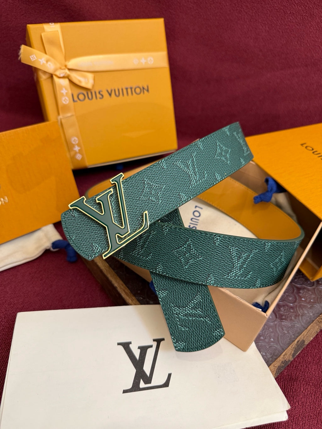LV Belts Style 06