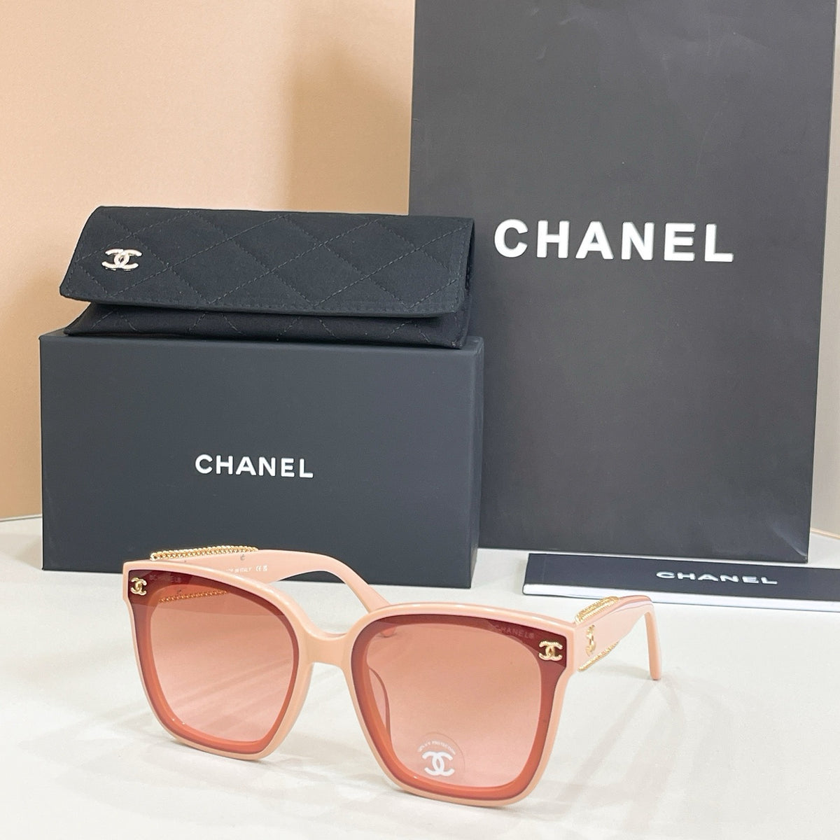 Chanel Sunglasses CH8039