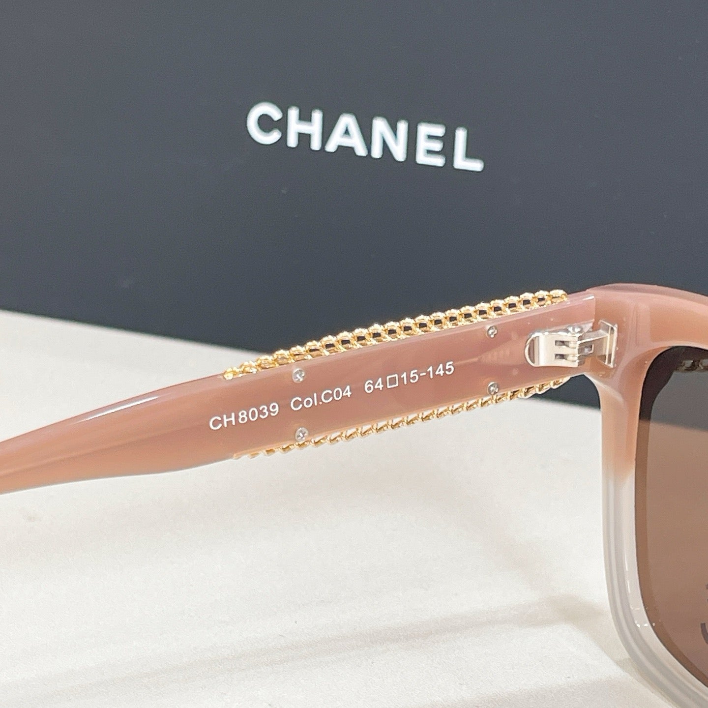 Chanel Sunglasses CH8039