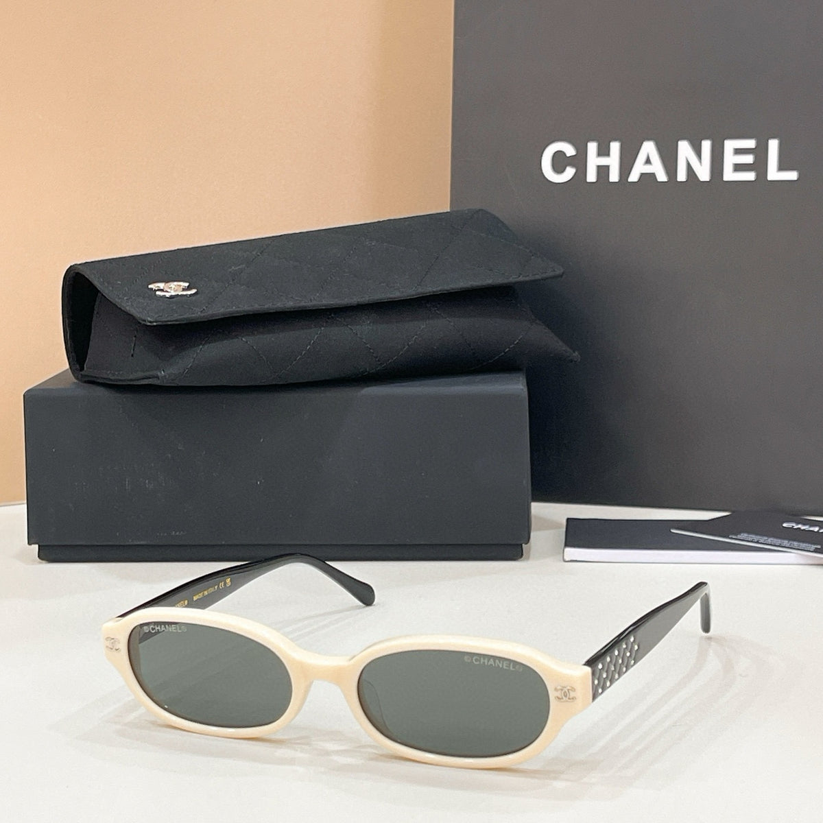 Chanel Sunglasses CH5059B