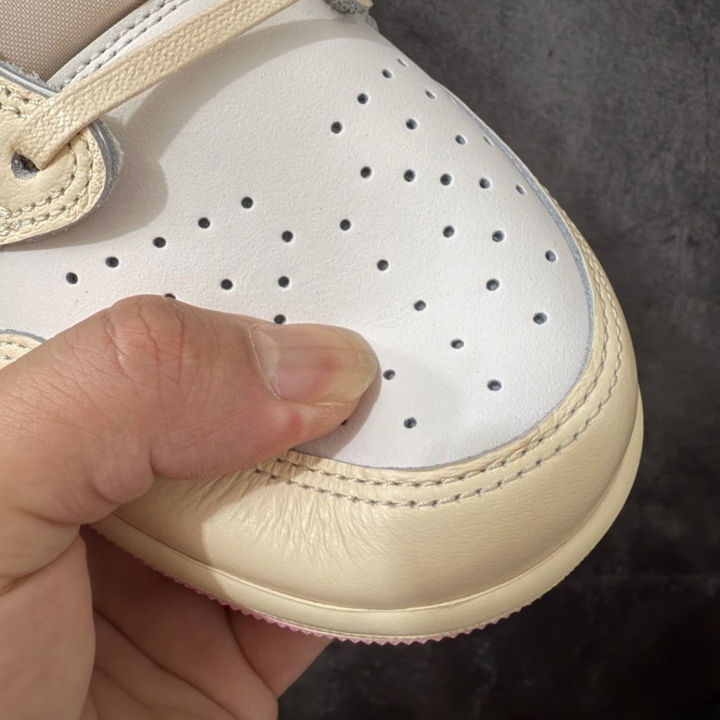 Jordan 1 Low Travis Scott Shy Pink IQ7604-100