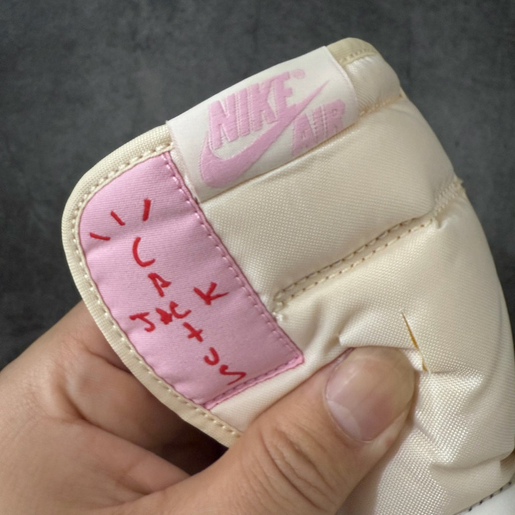 Jordan 1 Low Travis Scott Shy Pink IQ7604-100