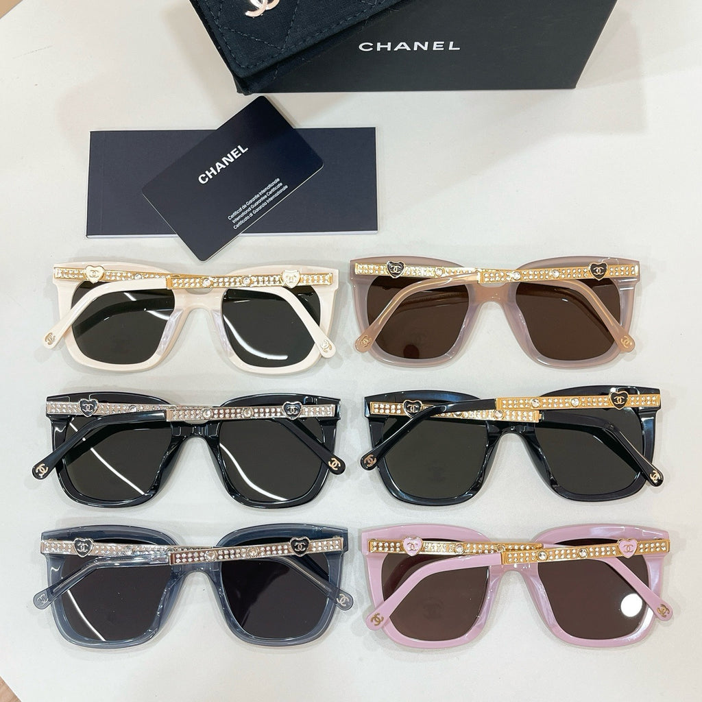 Chanel Sunglasses CH7813