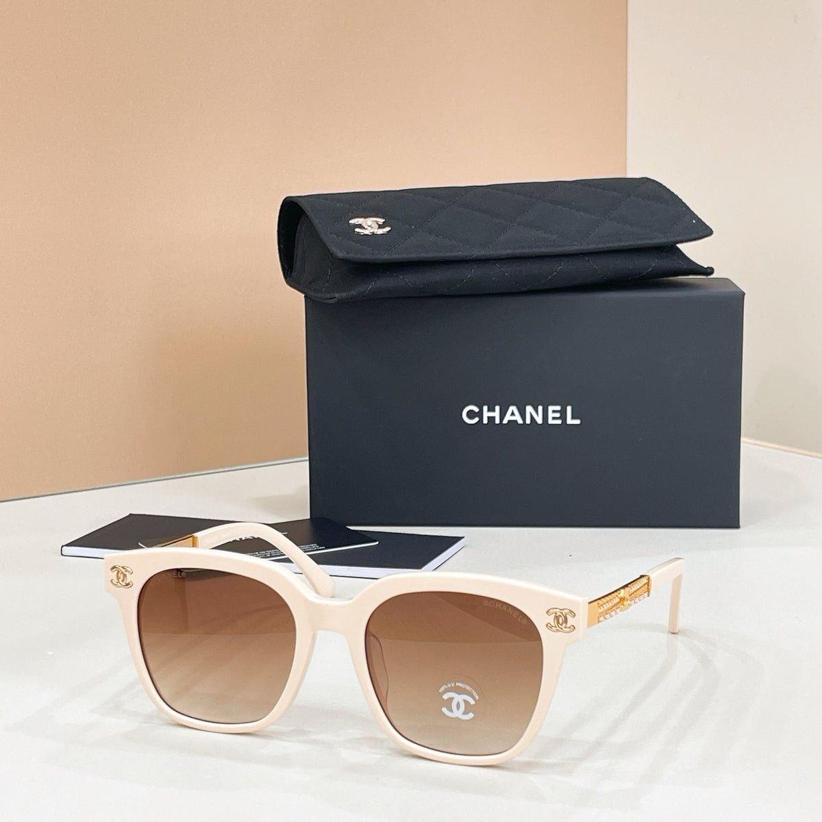Chanel Sunglasses CH6064