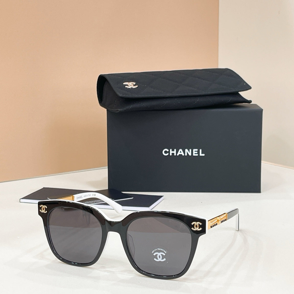 Chanel Sunglasses CH6064