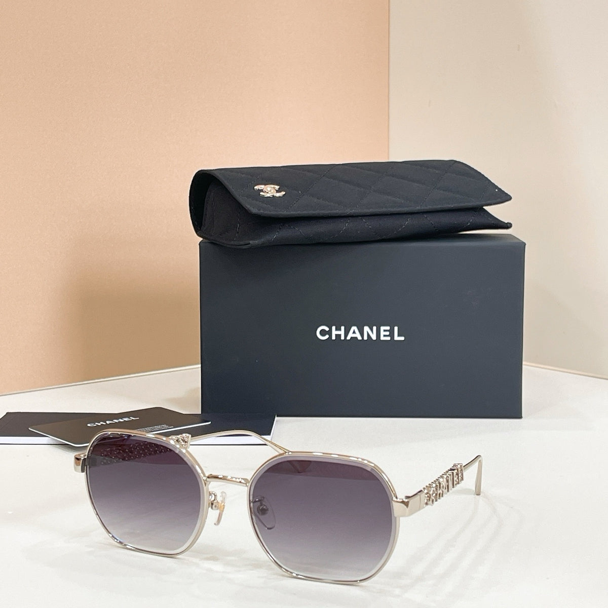 Chanel Sunglasses CH5516