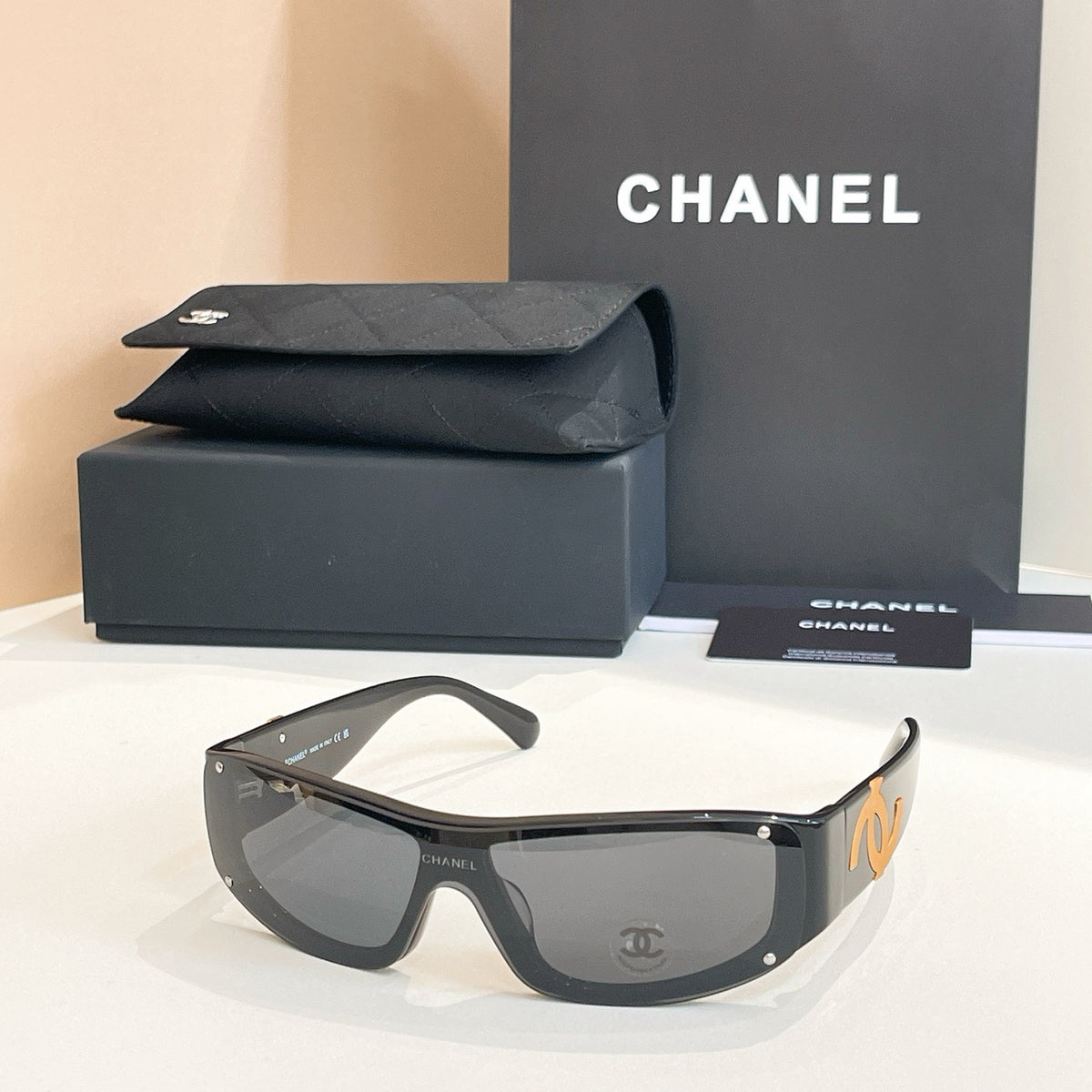 Chanel Sunglasses CH5072