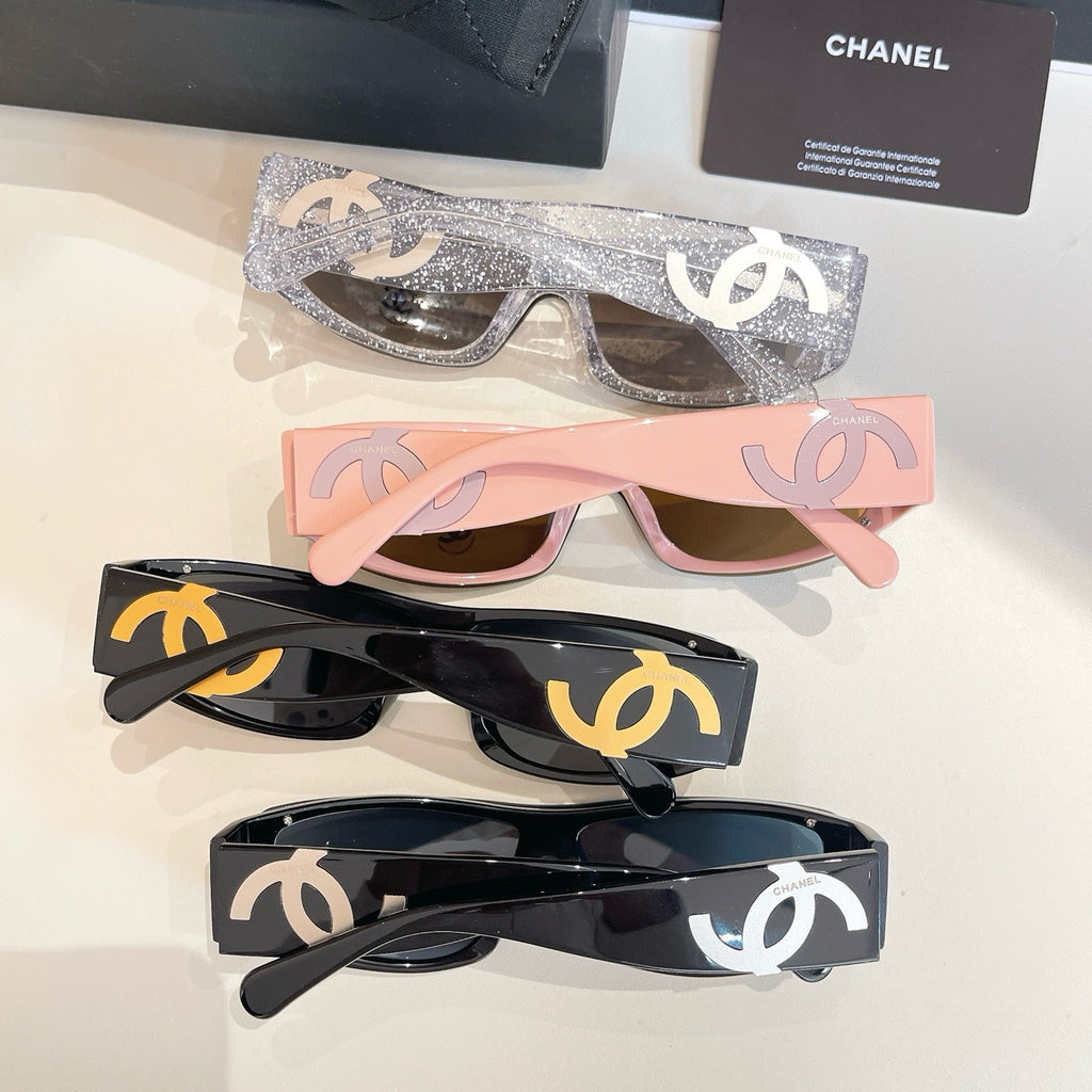 Chanel Sunglasses CH5072