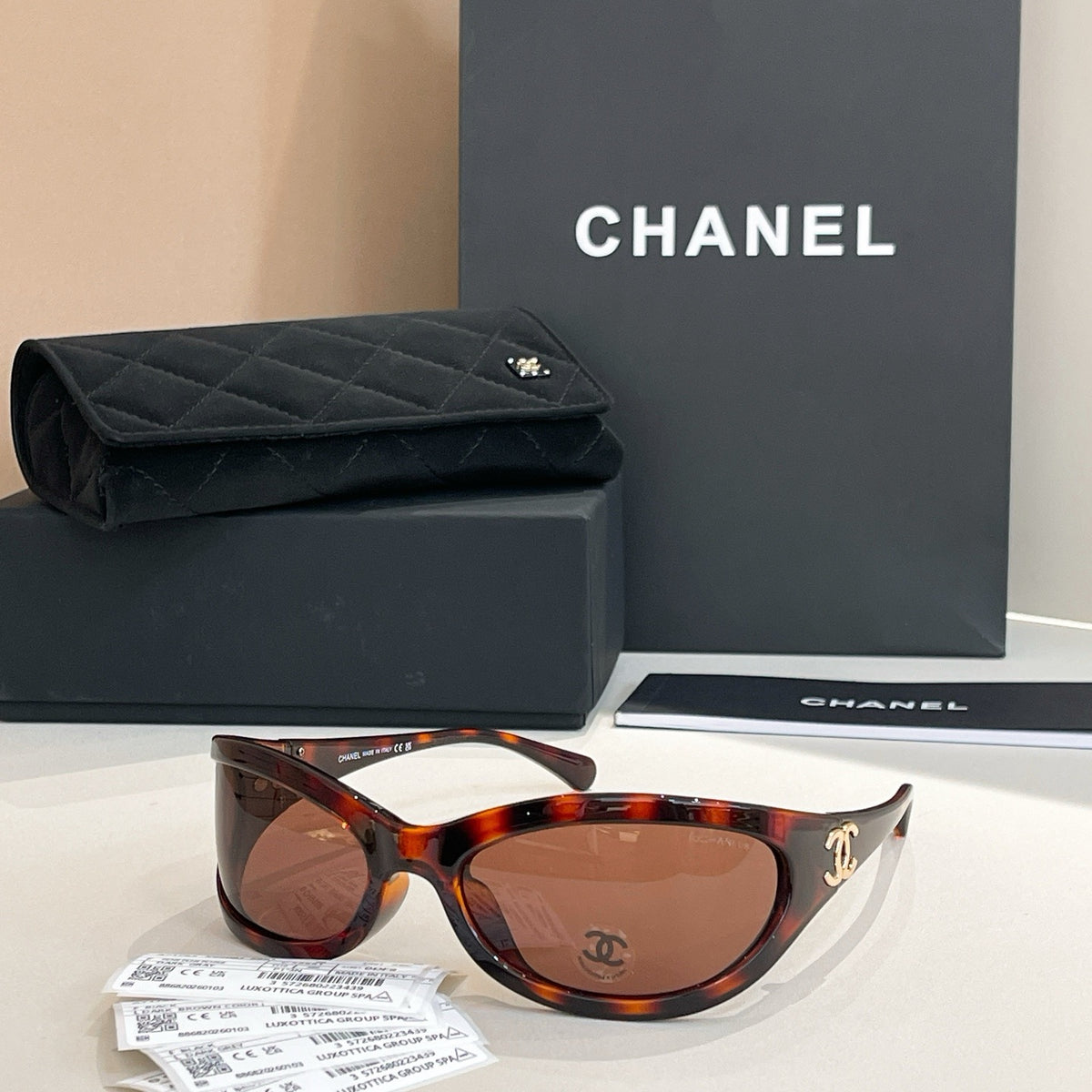 Chanel Sunglasses A7176