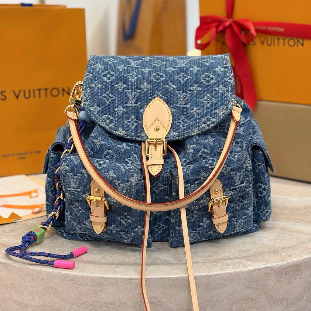 LV Montsouris Cargo M27330