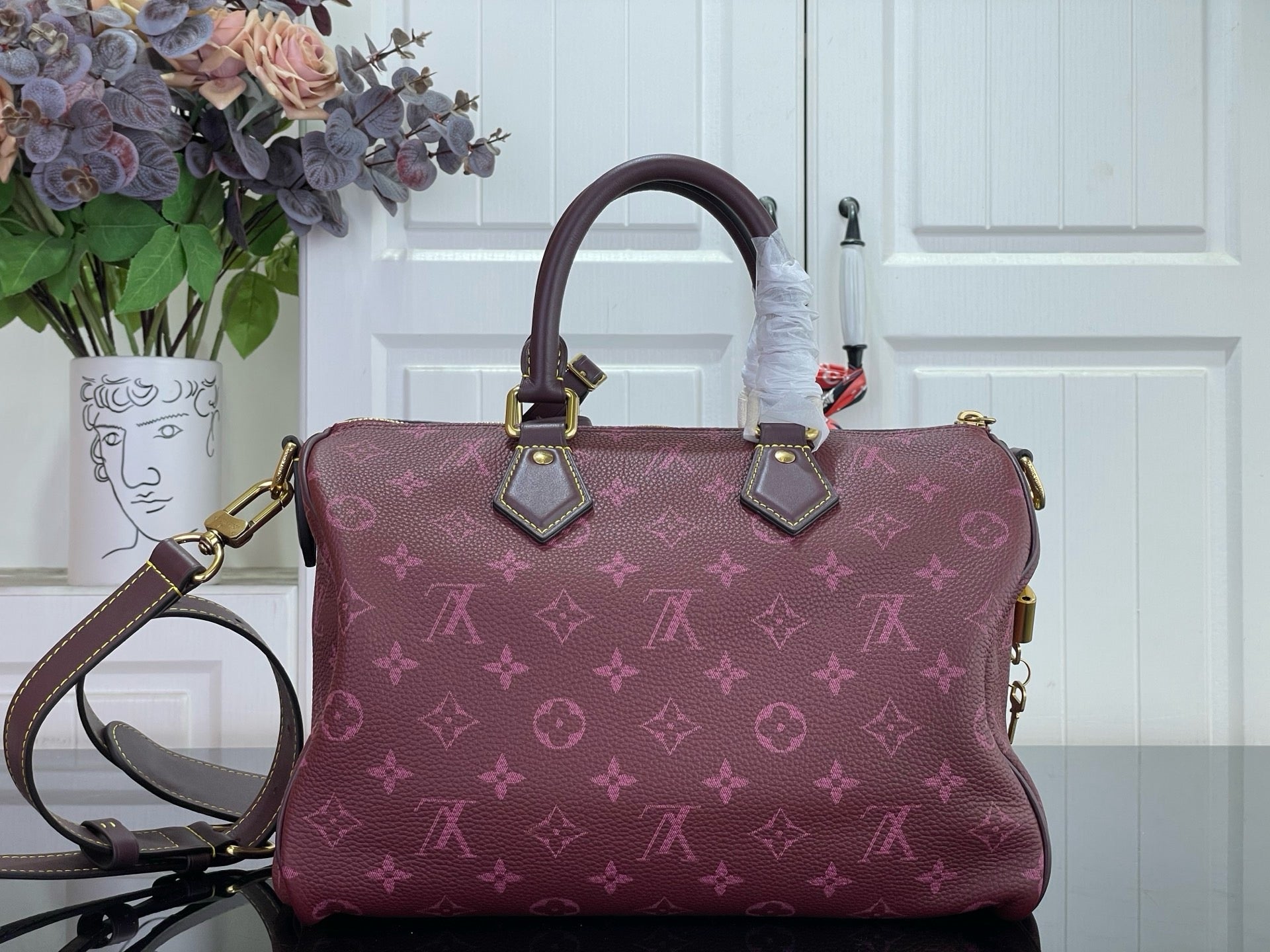 LV Speedy P9 Bandoulière 30 M2A417
