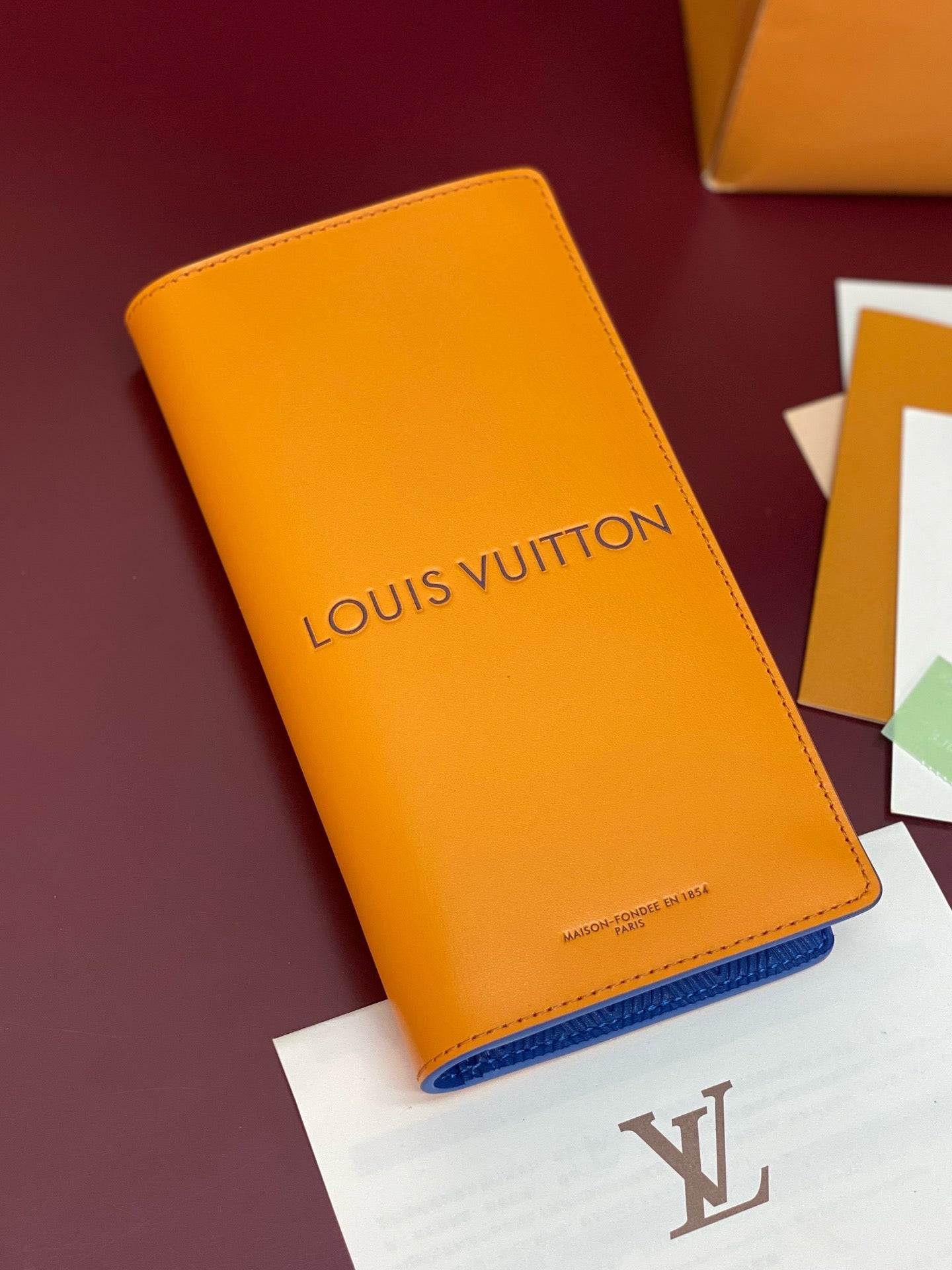 LV Brazza Wallet M2A555