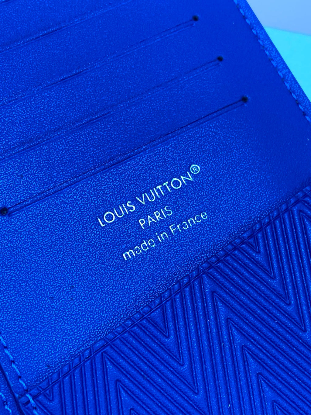 LV Brazza Wallet M2A555