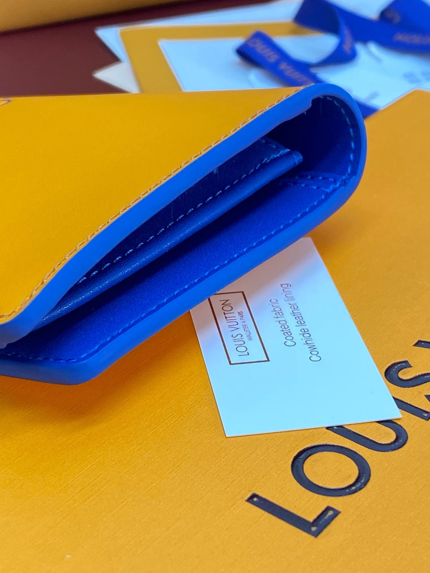LV Brazza Wallet M2A555
