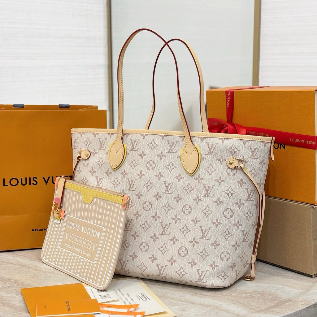 LV Neverfull Inside Out MM M2A095