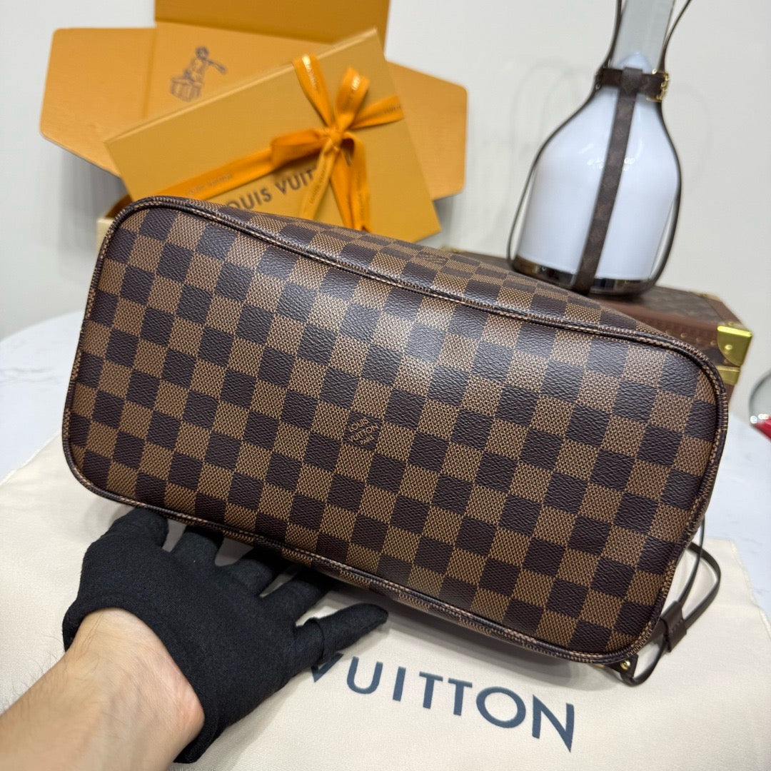 LV Neverfull MM
