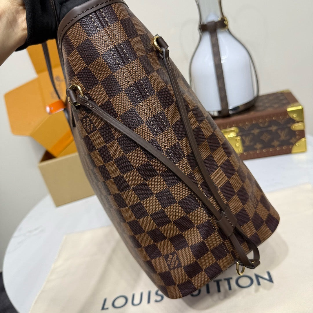 LV Neverfull MM