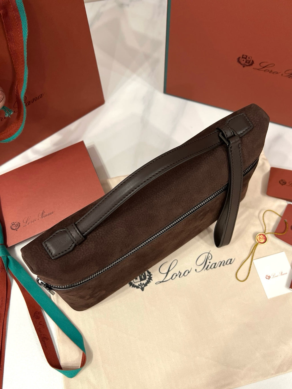 Loro Piana Extra Pouch L29 in Smooth Calfskin