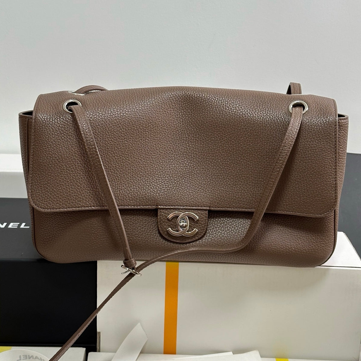 Chanel Maxi Flap Bag in Grained Calfskin AS6231