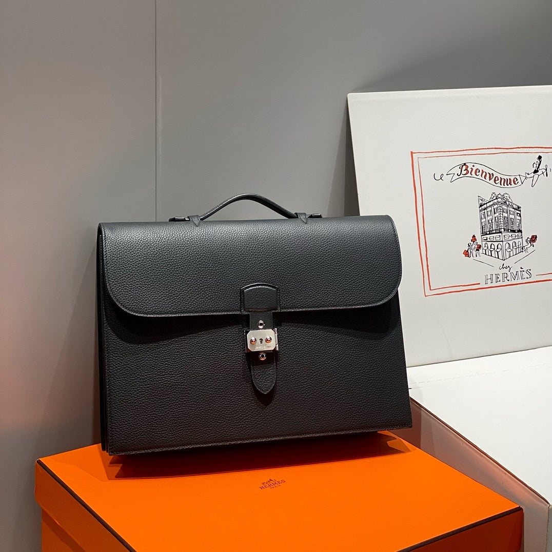Hermes Sac A Depeches 38 Briefcase in Togo Calfskin