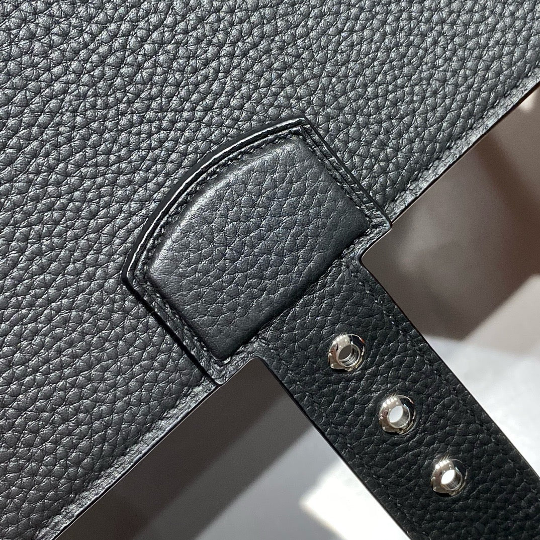 Hermes Sac A Depeches 38 Briefcase in Togo Calfskin