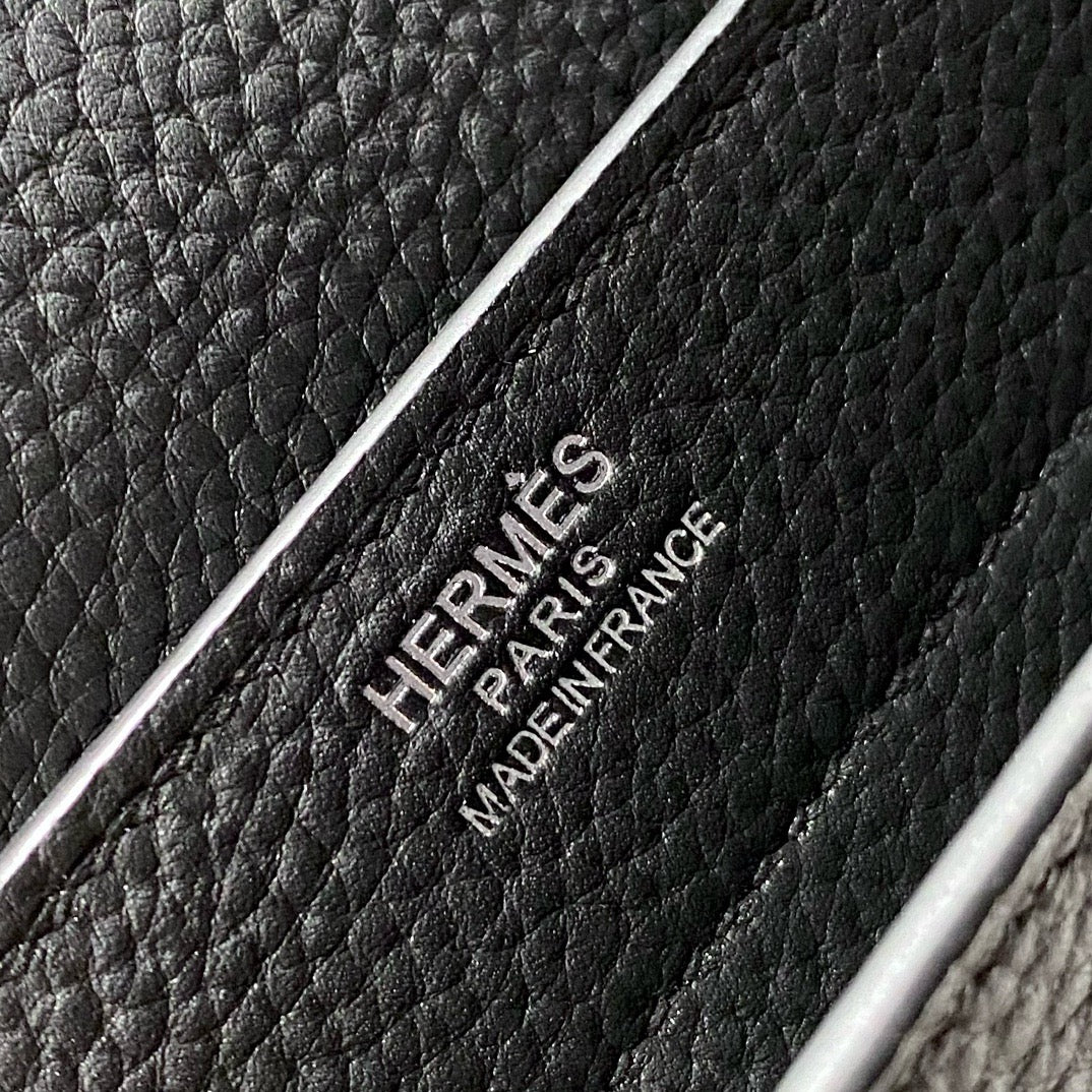 Hermes Sac A Depeches 38 Briefcase in Togo Calfskin