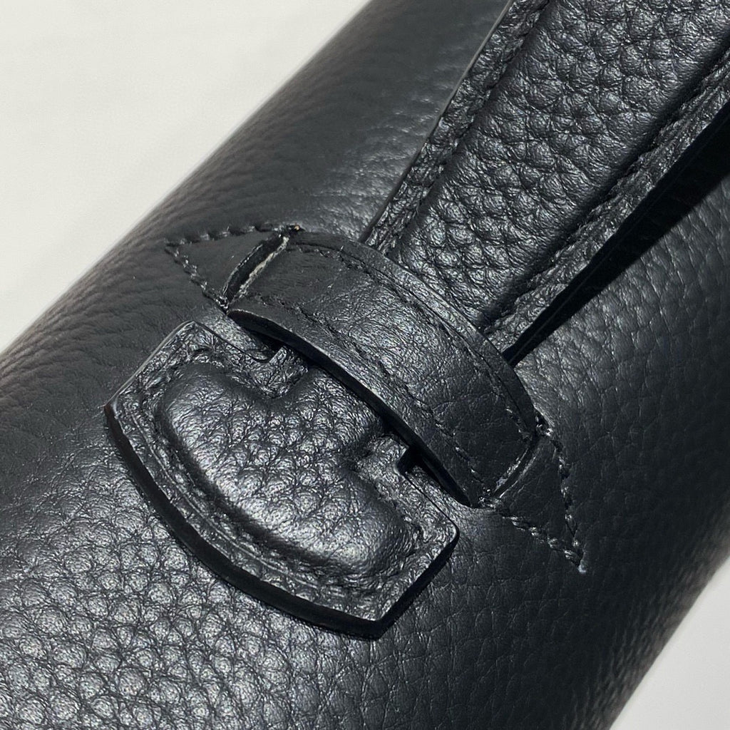 Hermes Sac A Depeches 38 Briefcase in Togo Calfskin