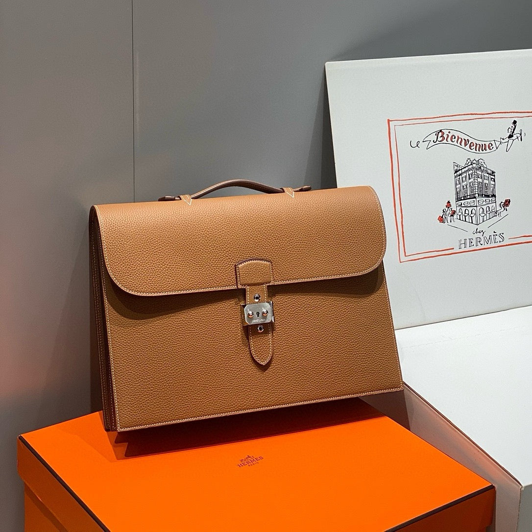 Hermes Sac A Depeches 38 Briefcase in Togo Calfskin