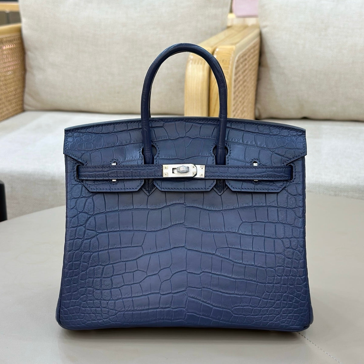 Hermes Birkin 25 in Matte Alligator Crocodile