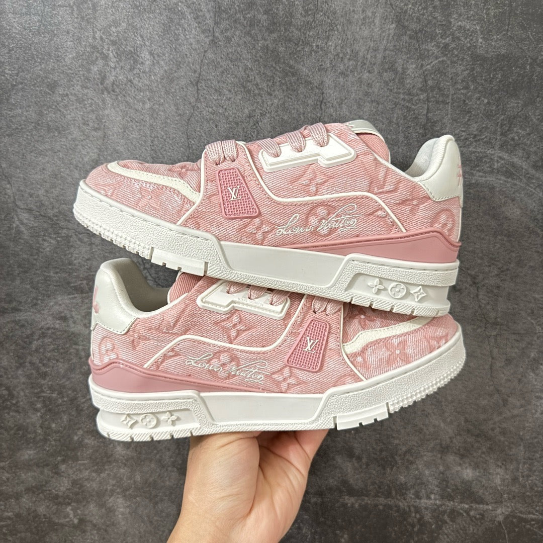 LV Trainer Sneaker 1AKBB5