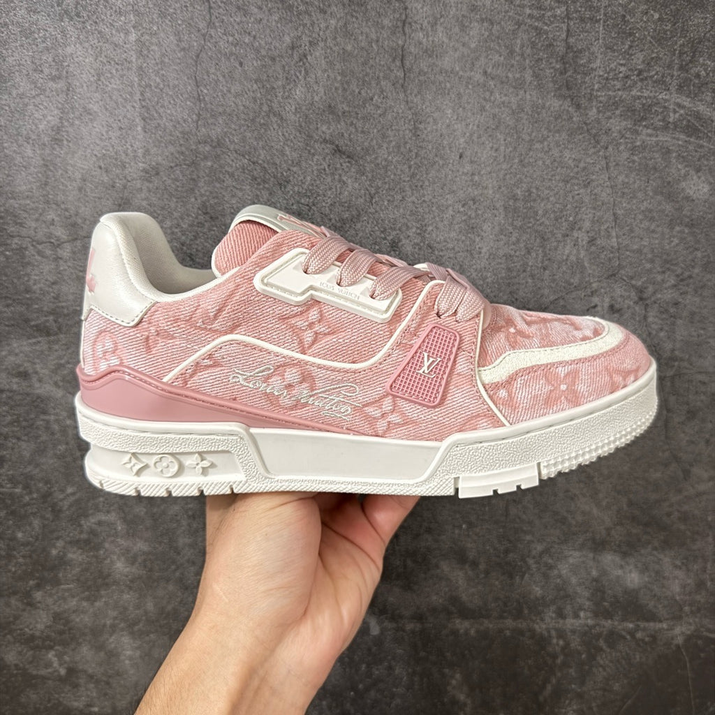 LV Trainer Sneaker 1AKBB5