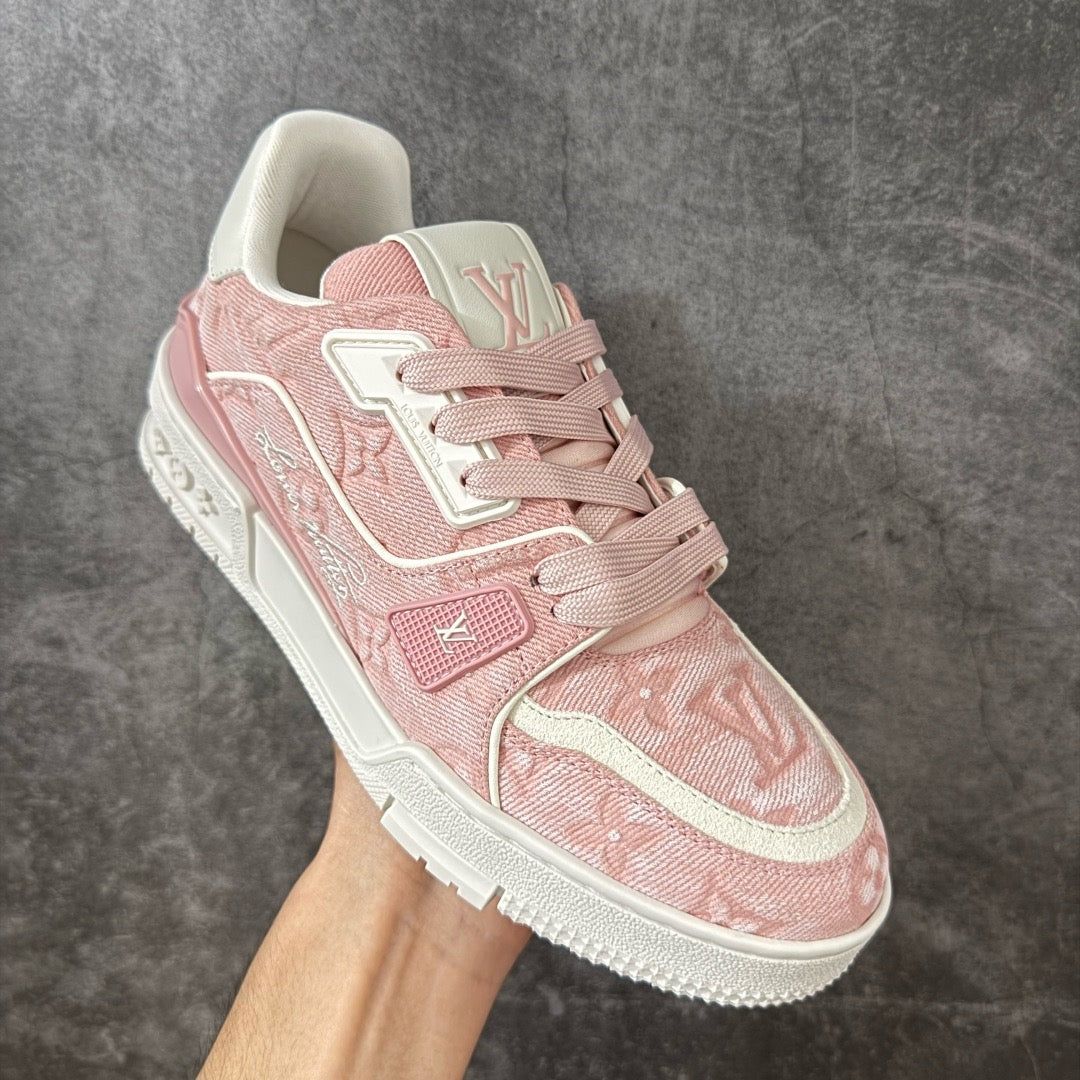LV Trainer Sneaker 1AKBB5