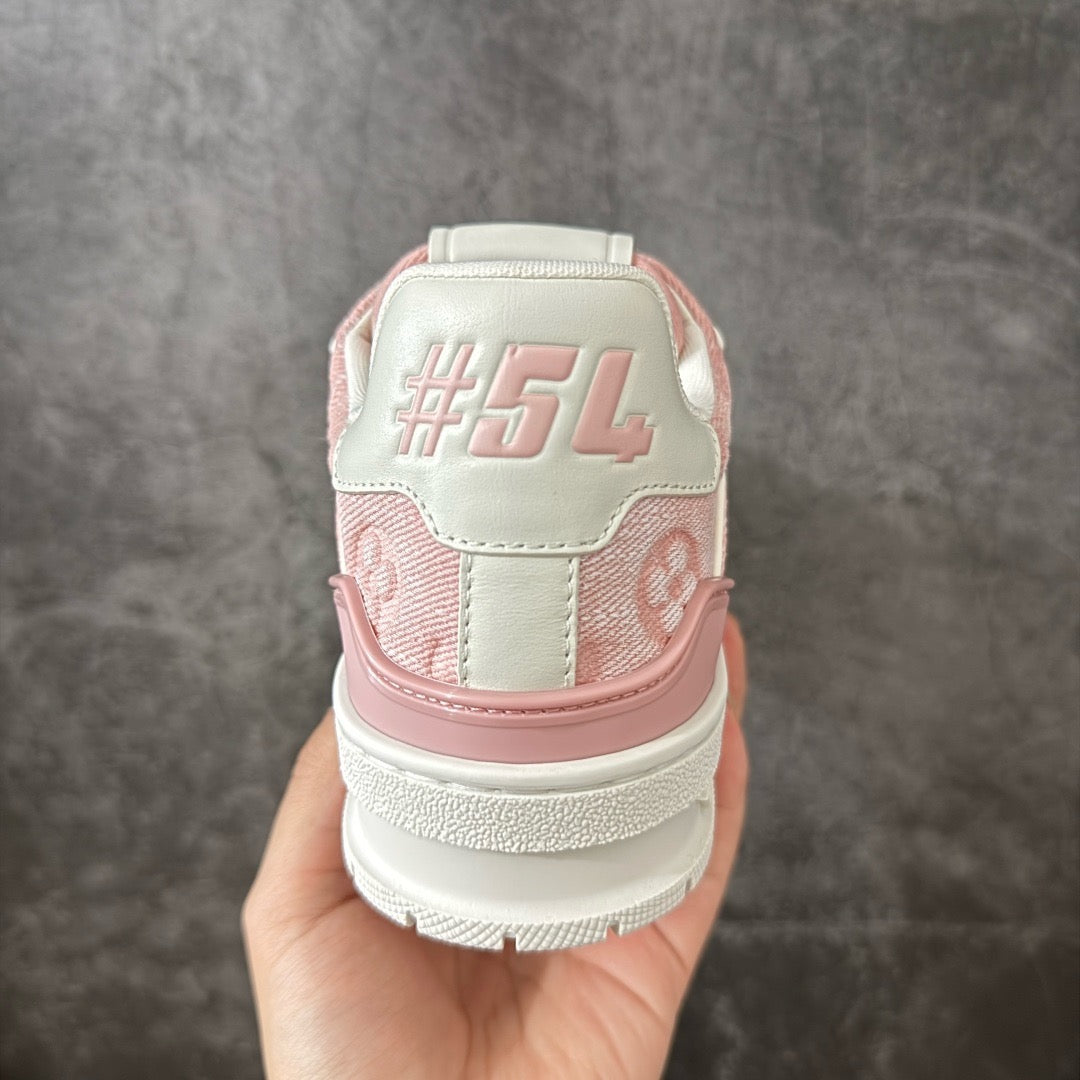 LV Trainer Sneaker 1AKBB5