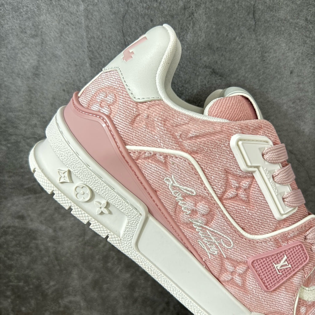 LV Trainer Sneaker 1AKBB5