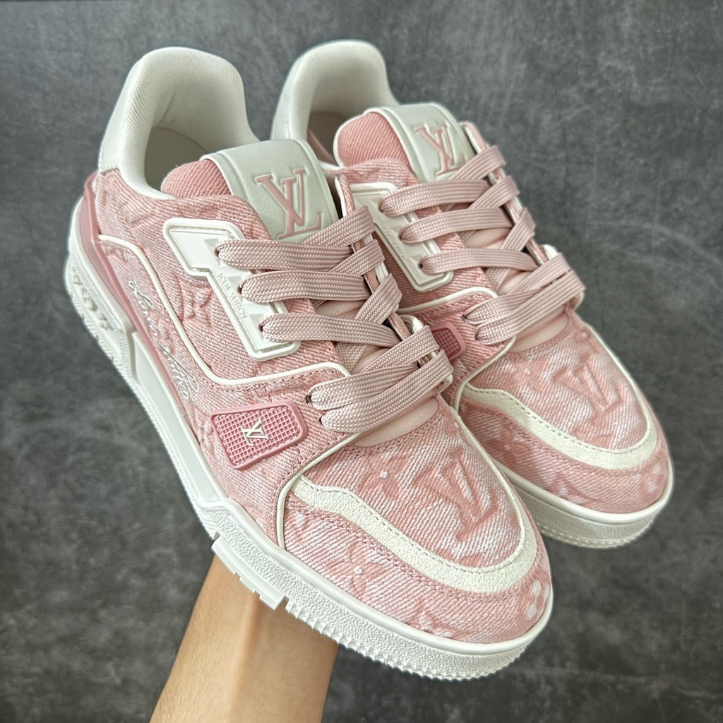 LV Trainer Sneaker 1AKBB5