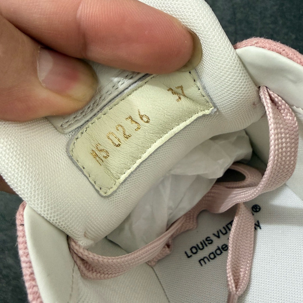 LV Trainer Sneaker 1AKBB5