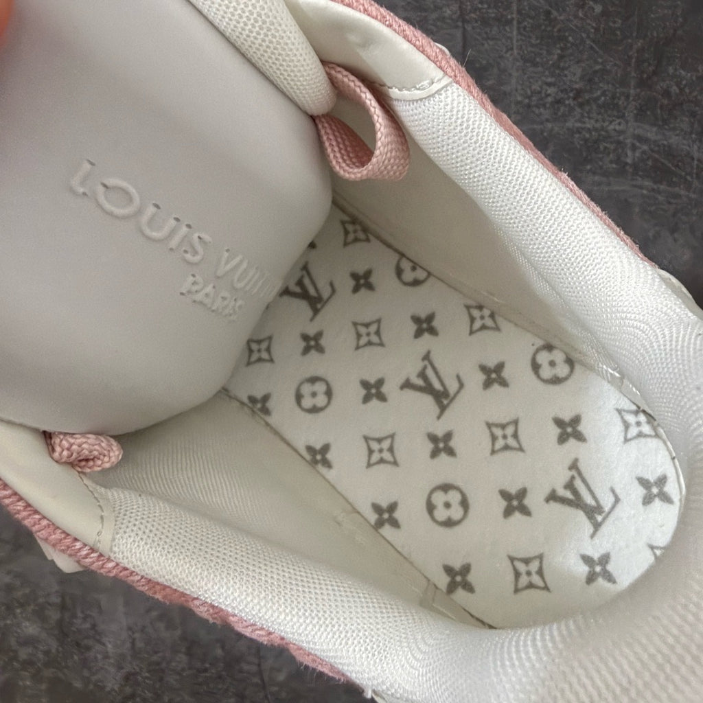 LV Trainer Sneaker 1AKBB5