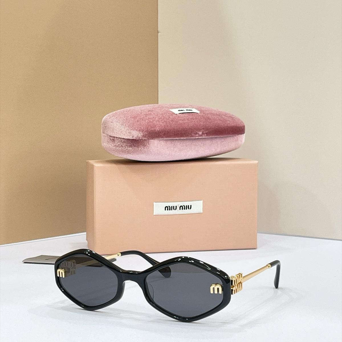 Miu Miu Sunglasses MU156AV