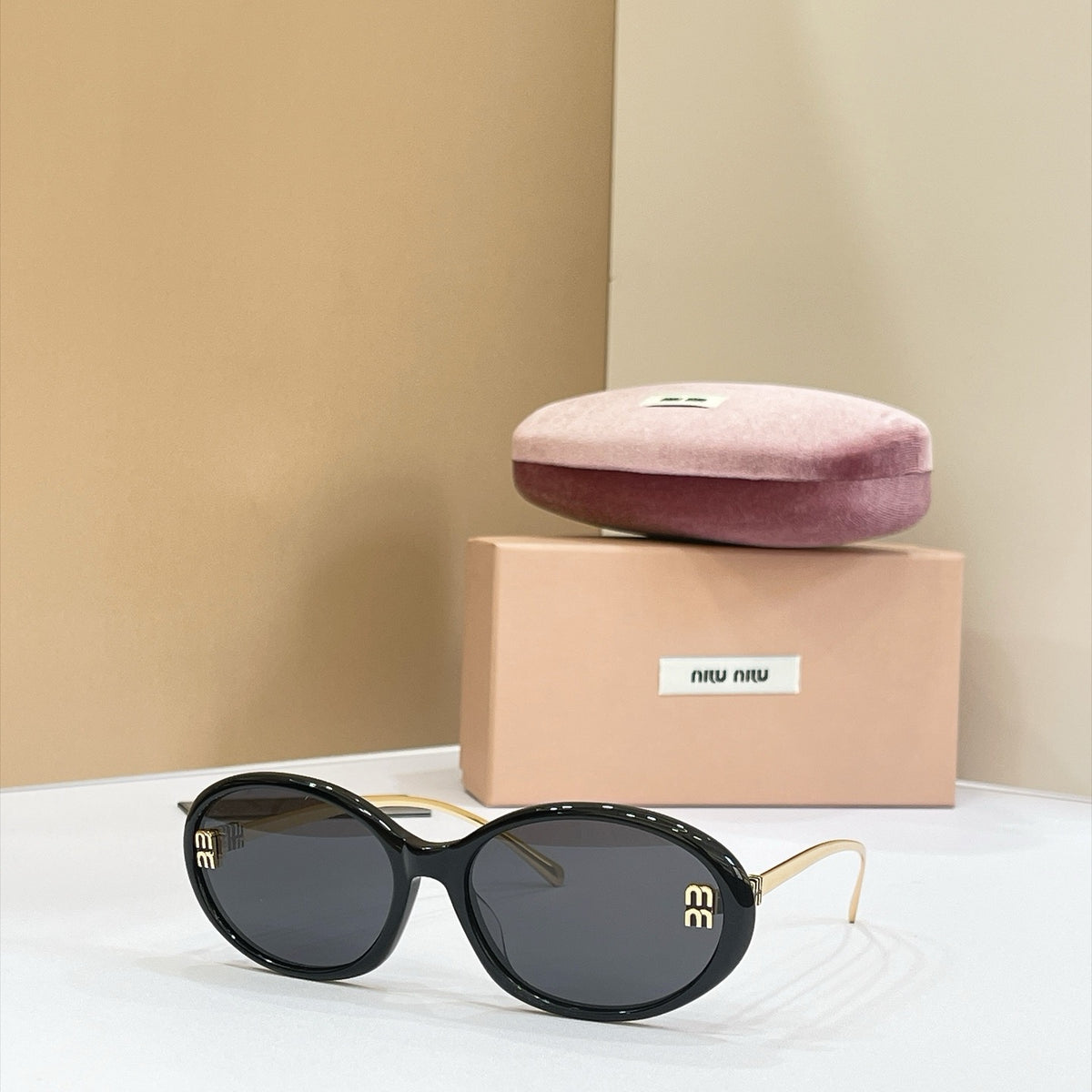 Miu Miu Sunglasses MU1895L