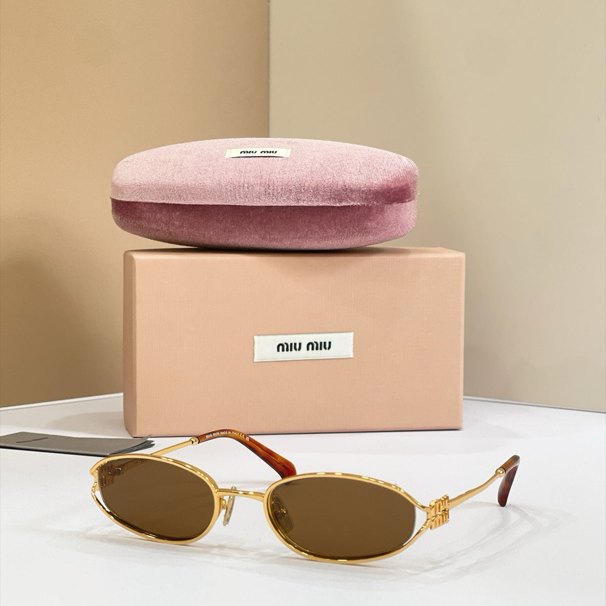 Miu Miu Sunglasses MUB51S