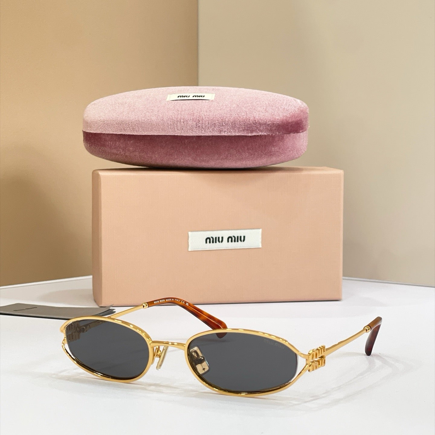 Miu Miu Sunglasses MUB51S