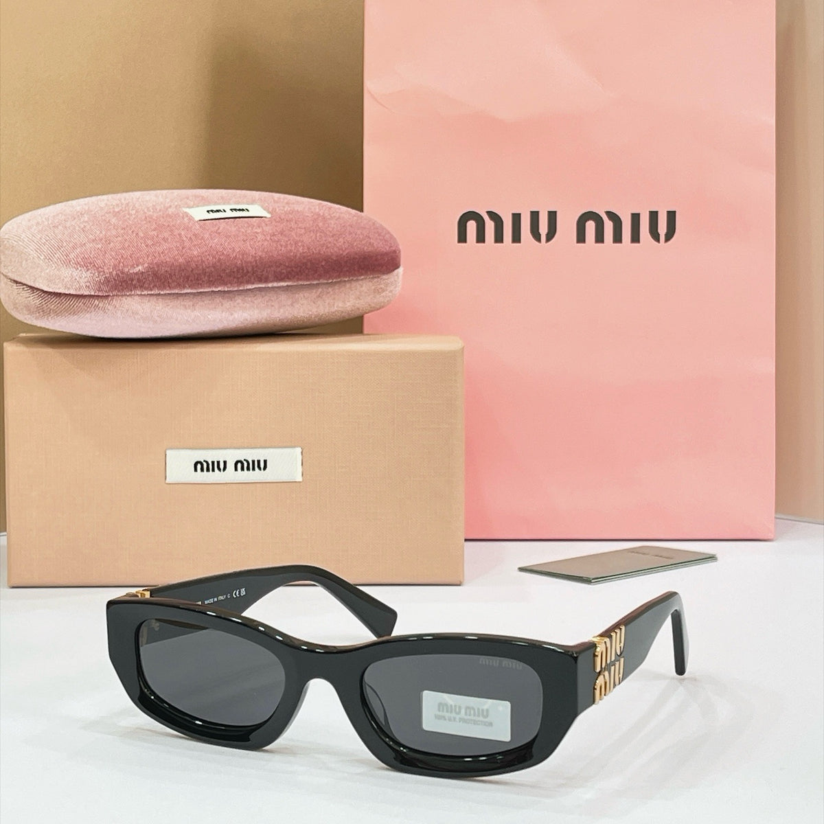 Miu Miu Sunglasses SMUB04-F