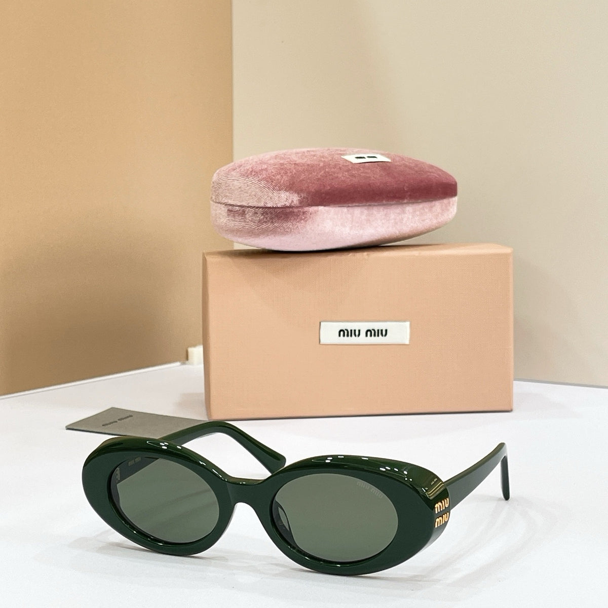 Miu Miu Sunglasses MUB09S