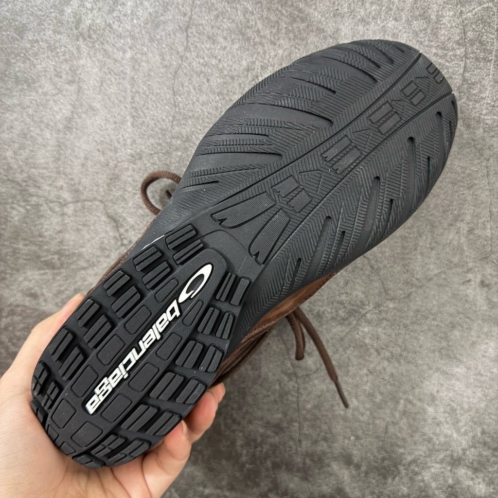 Balenciaga Radar Sneaker in Cowskin