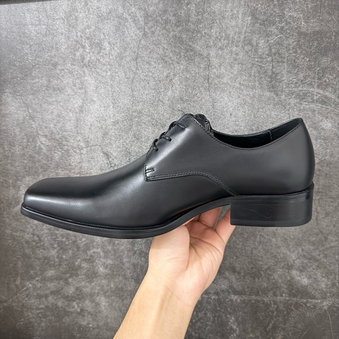 Balenciaga Concorde Derby in Black Shiny Calfskin