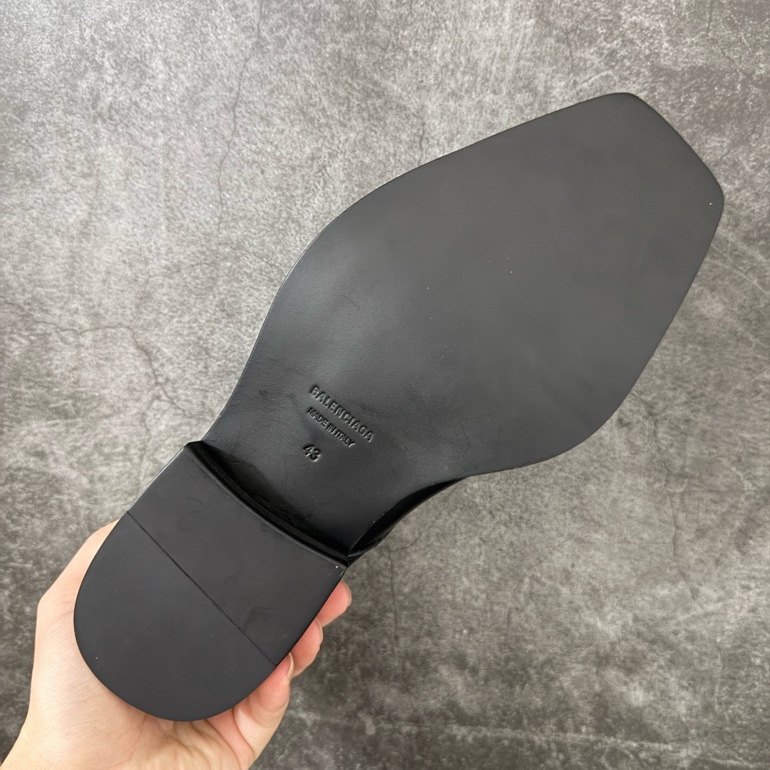 Balenciaga Concorde Derby in Black Shiny Calfskin